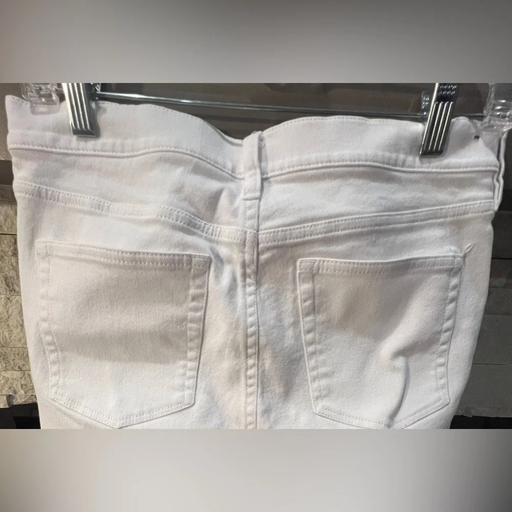 J Crew size 28/31 white denim pants